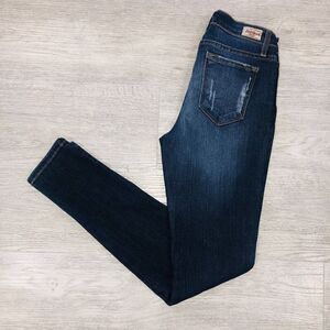 Judy Blue Jeans Womens Size 7 Stretchy Style 8327 Distressed Destroyed USA Made